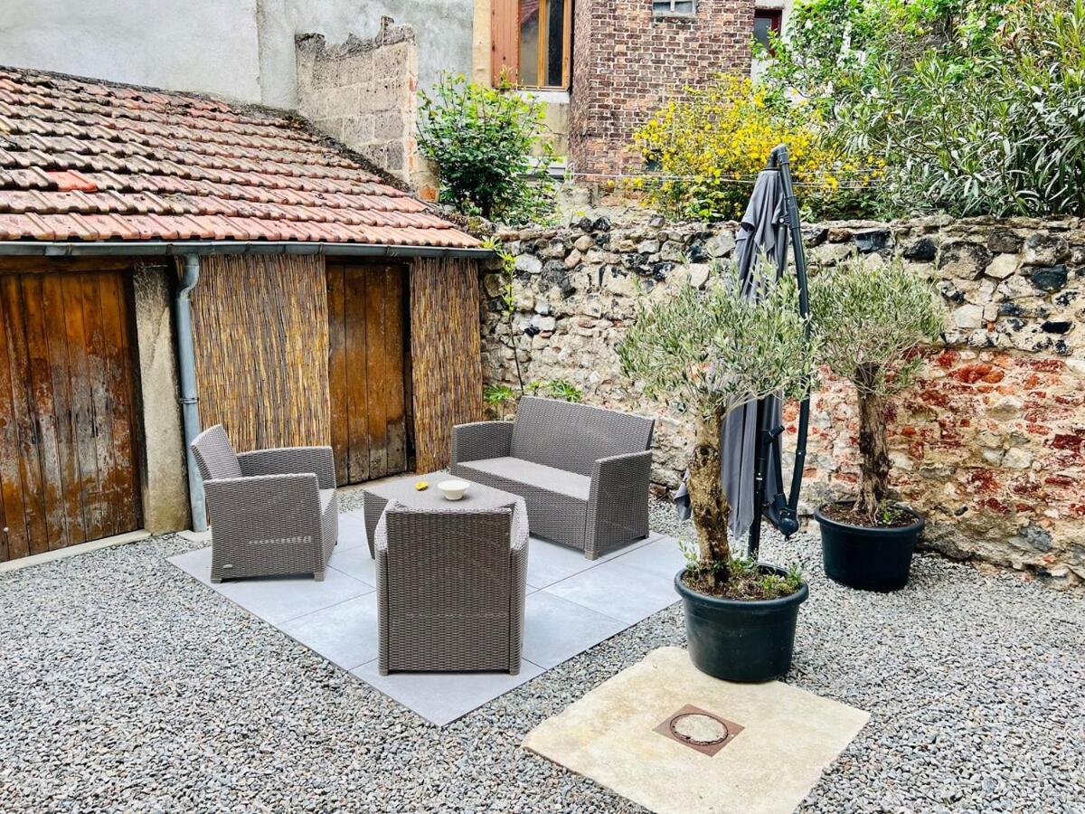 La Jungle D'Orient ~ Confort ~ Garage A Velos Montluçon المظهر الخارجي الصورة